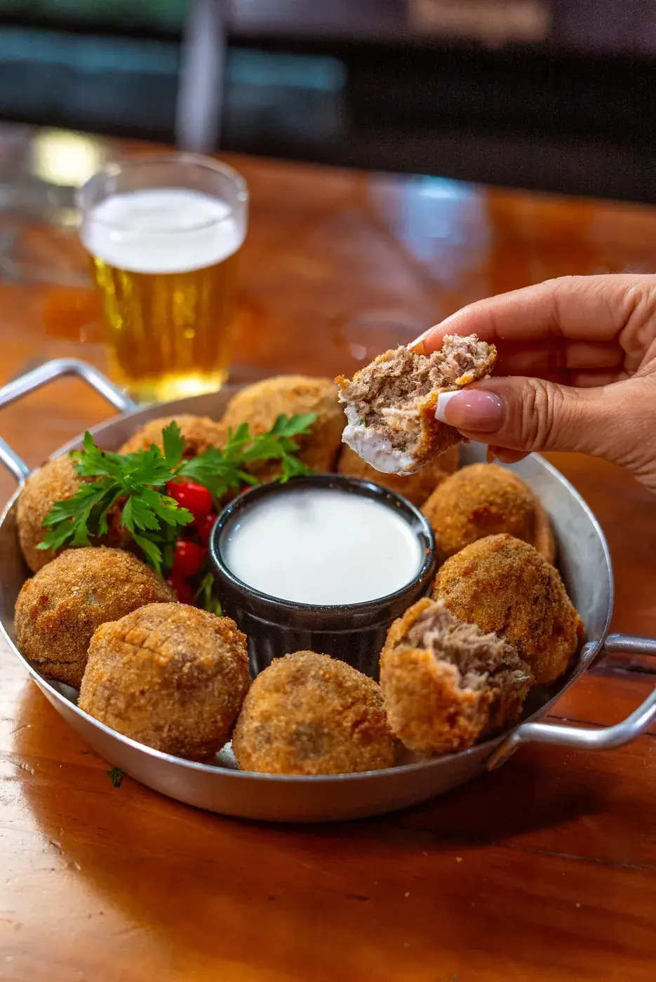 Croquetes da Resenha recheados com molho branco